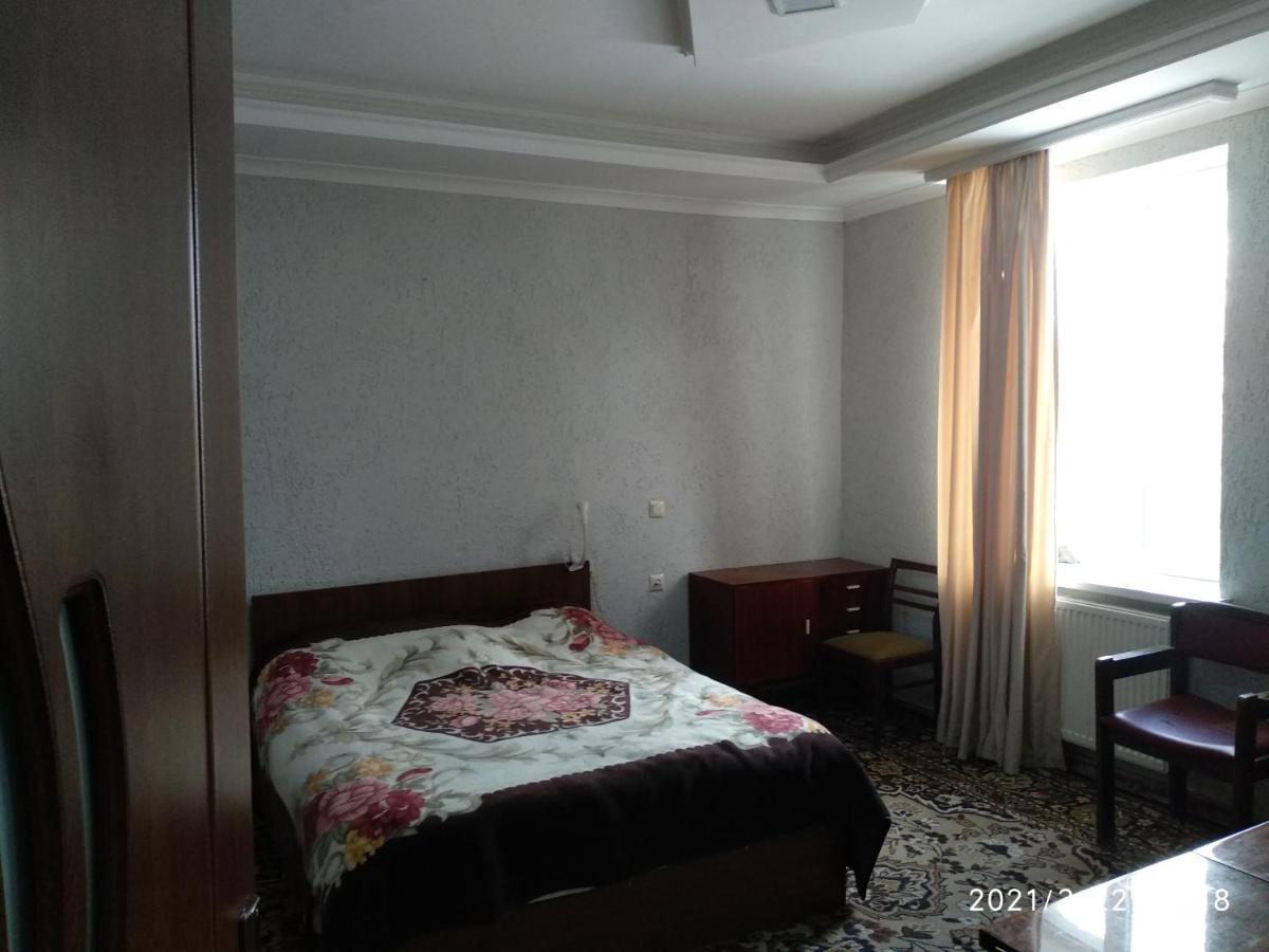 Qusha Guesthouse Meeting In The Mountains And Views Kazbegi Exterior foto